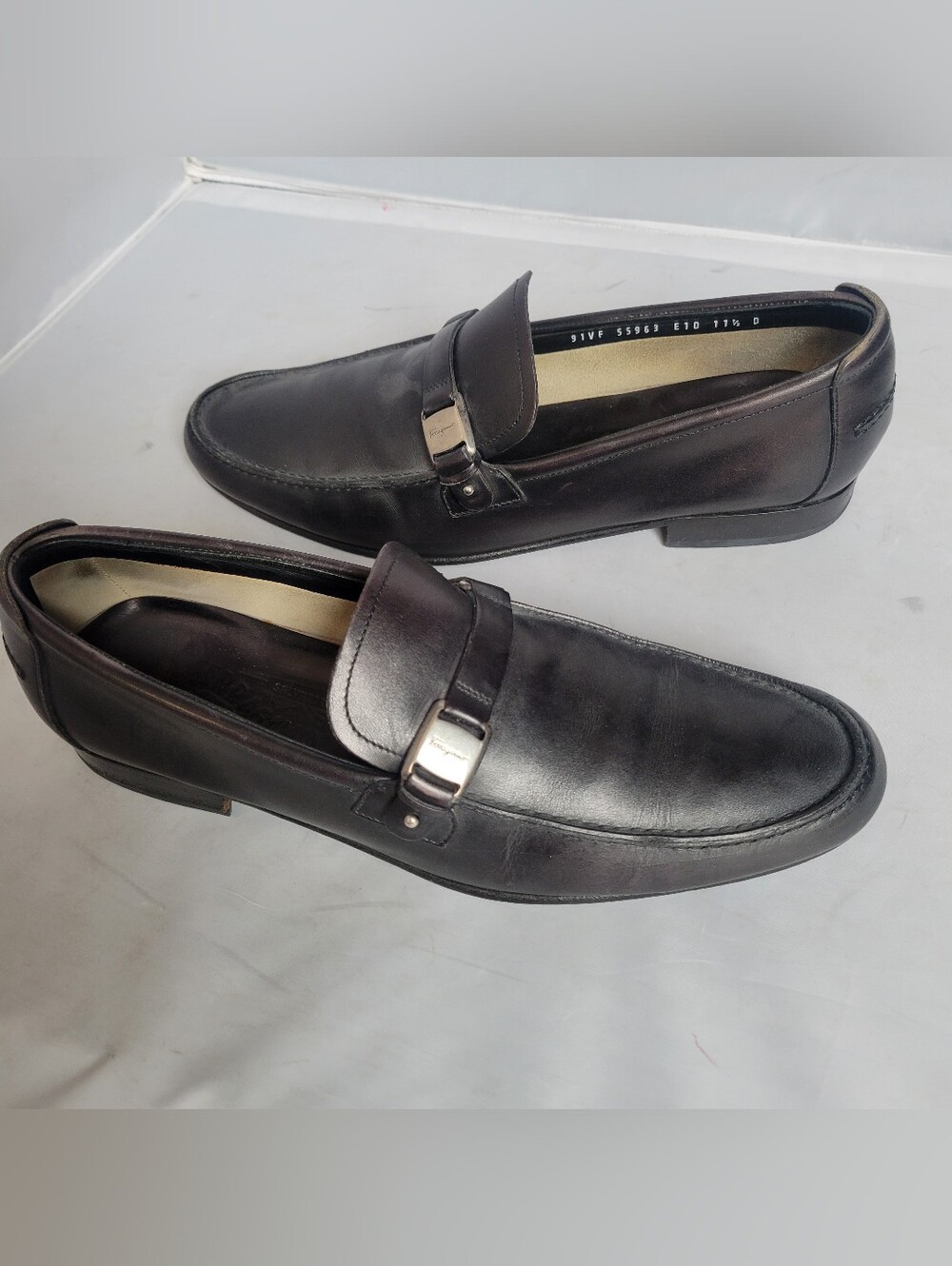 Salvatore Ferragamo Mens Slip On Logo Buckle Leather Loafers Black Size 11.5D
